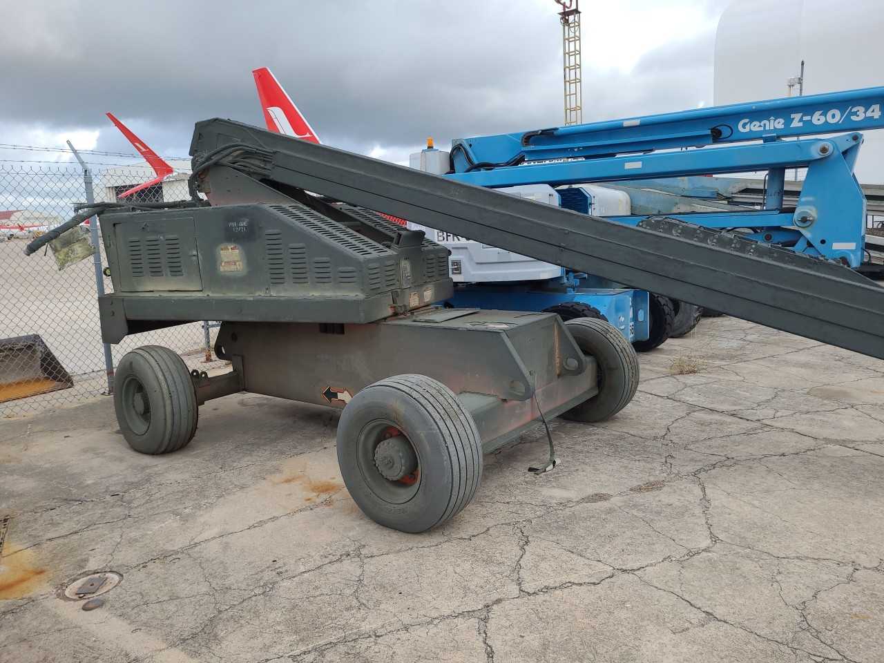 JLG Boom lift (Lot 2586588) San Antonio, TX - CONSTRUCTION