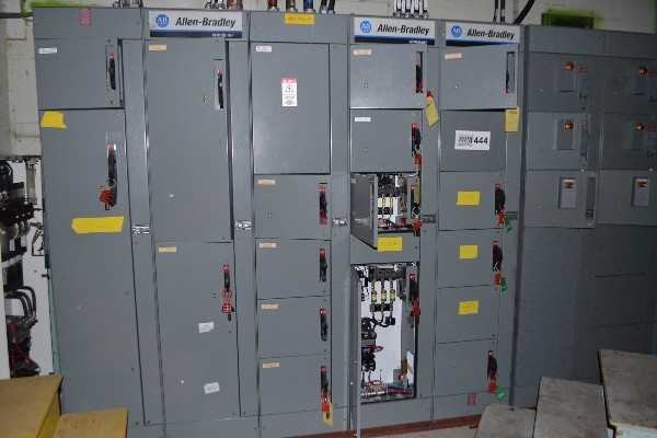 ALLEN BRADLEY CENTERLINE 2100 MCC 5 SECTION 16 SWITCH - MISCELLANEOUS