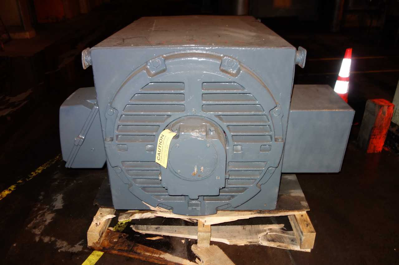 GE SK830967A4 700HP 2400V-AC 880RPM 8309S ELECTRIC MOTOR - ELECTRIC MOTORS