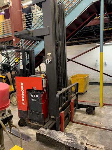 RAYMOND EASI 4D-R45TT FORKLIFT - FORKLIFTS