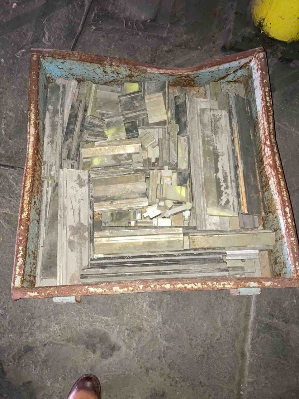 Metal Pallet of Various size Die for Brake - TOOLING FOR LATHES