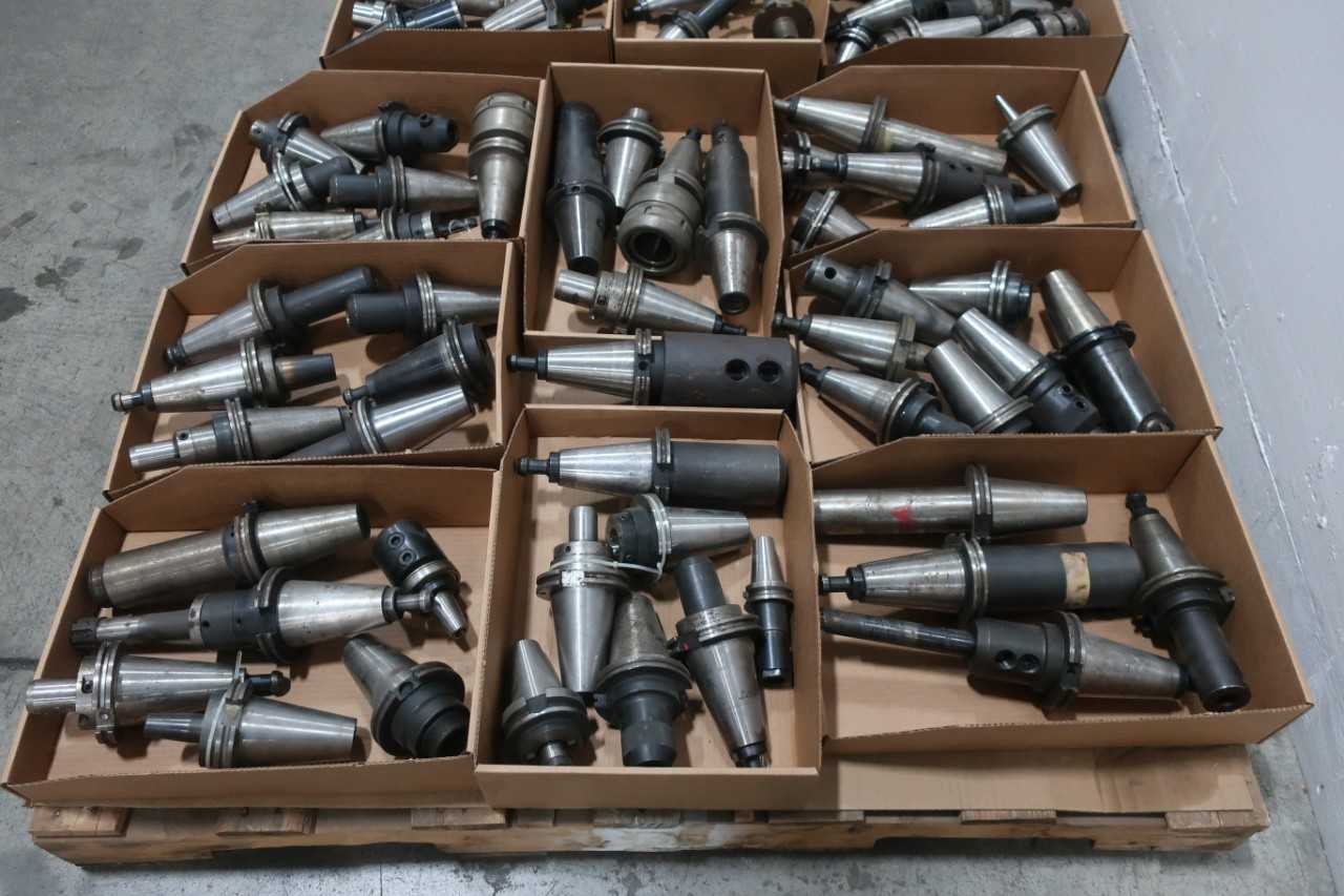 2 PALLETS OF ASSORTED TOOL HOLDERS - ELECTRIC POWER TOOLS