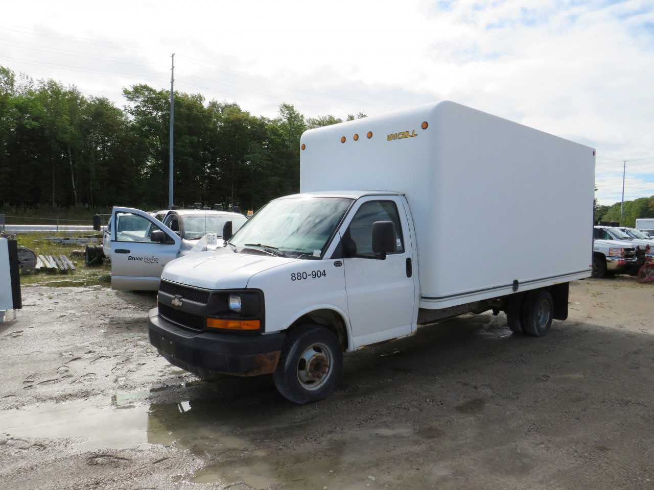 2005 CHEVROLET ETV CUBE VAN - HYDRO EXCAVATOR TRUCKS