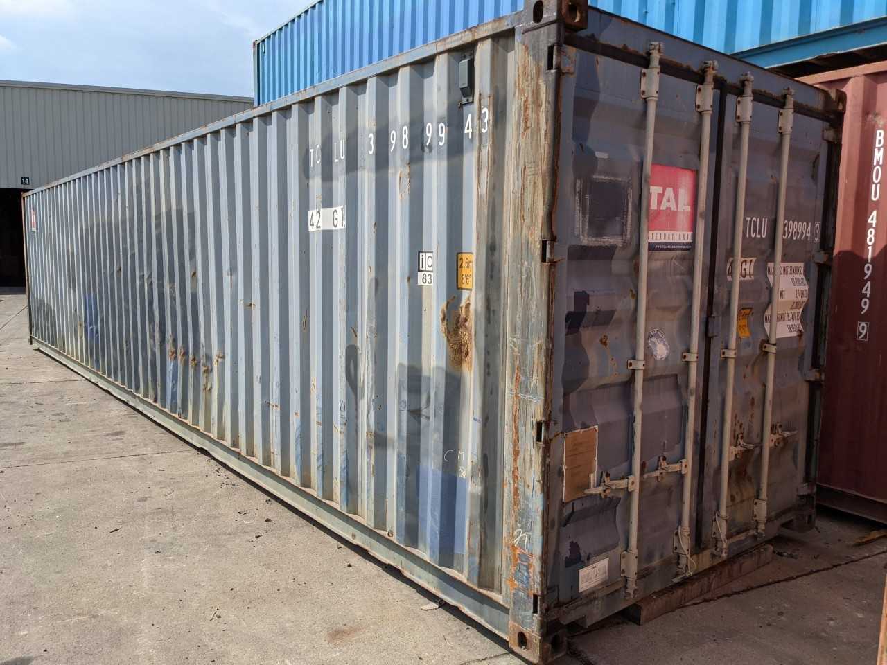 TAL 40FT STANDARD CUBE SHIPPING CONTAINER - INDUSTRIAL PARTS TAL 40FT STANDARD CUBE SHIPPING CONTAINER - INDUSTRIAL PARTS