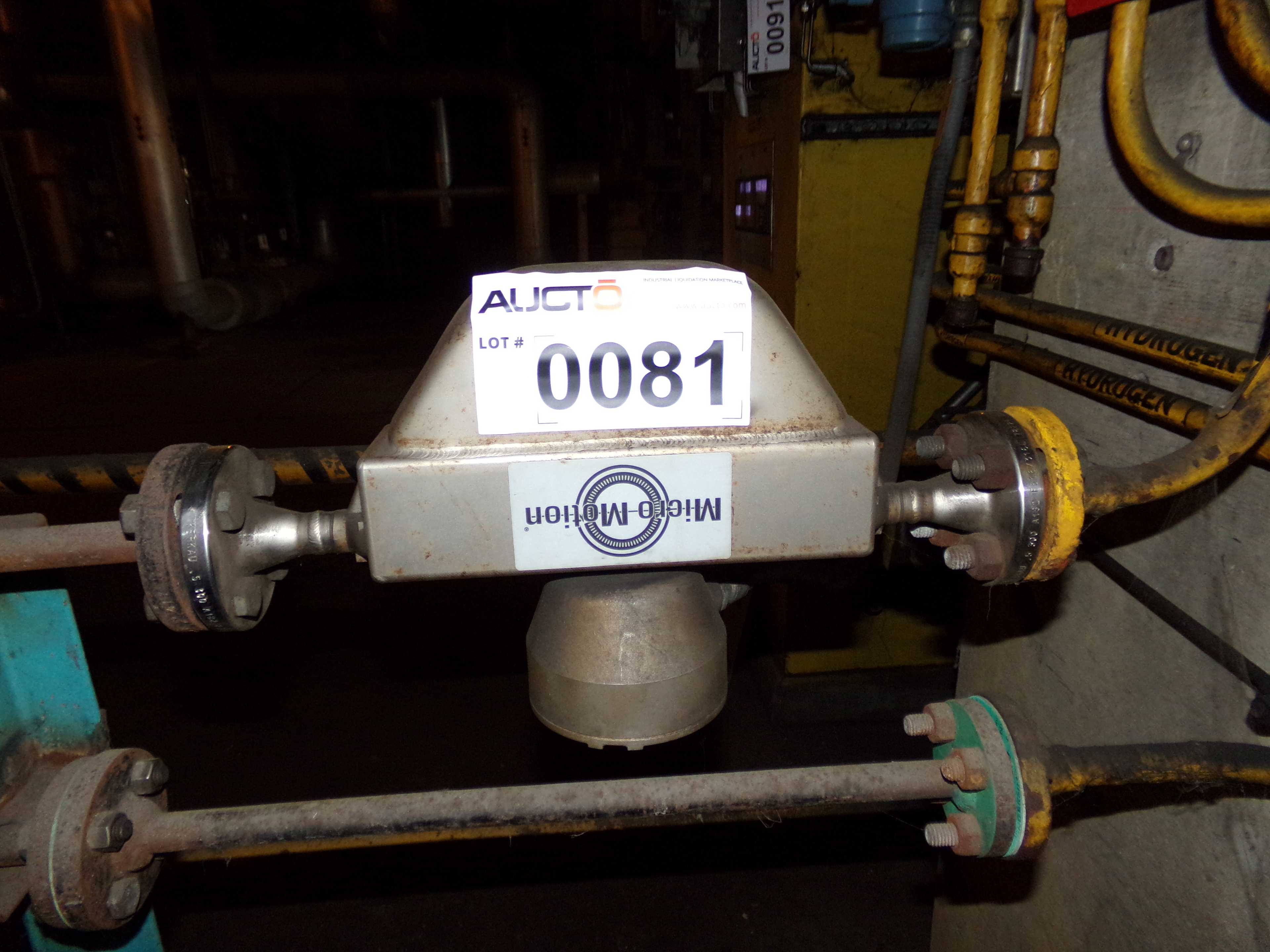 MICRO-MOTION F025S114CABAB2222 FLOW METER WITH TRANSMITTER - FLOW METER
