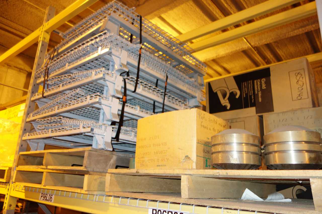 CONTENTS OF 2 UPRIGHT RACKING SECTIONS, STAINLESS - INDUSTRIAL PARTS