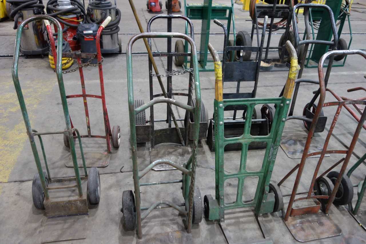 Lot of 10 tank carts with Jackson wheelbarrow - ROLLING CARTS
