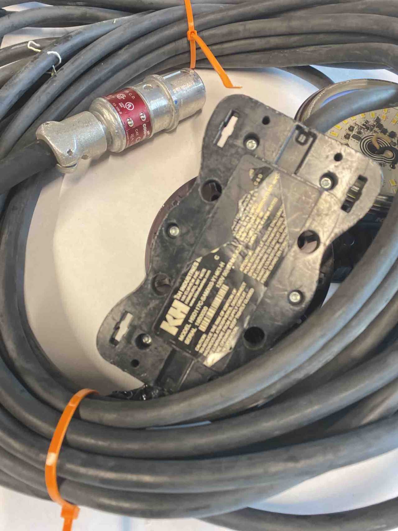 Industrial LED String Lights (2536091)Charleston - LIGHTING
