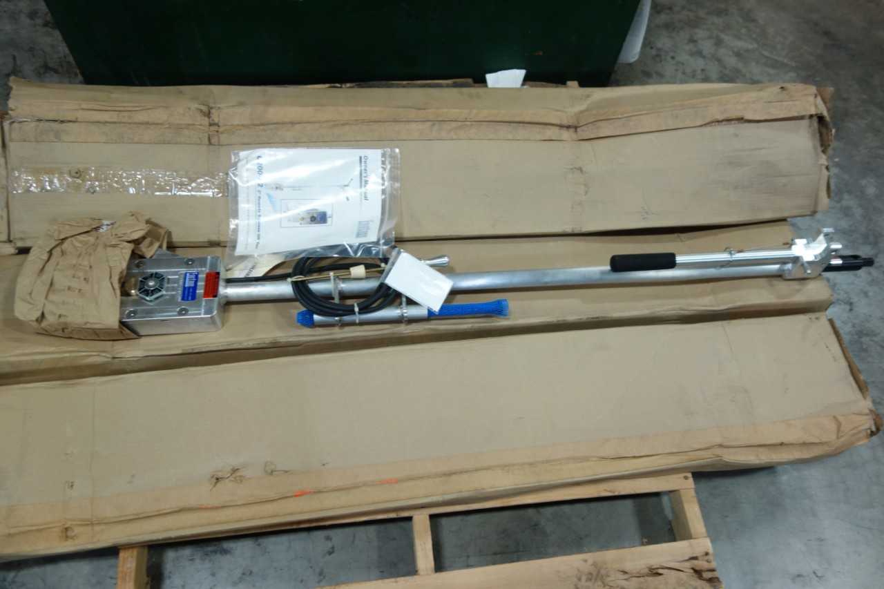 LOT OF ASSORTED TOOLS - HAND TOOLS