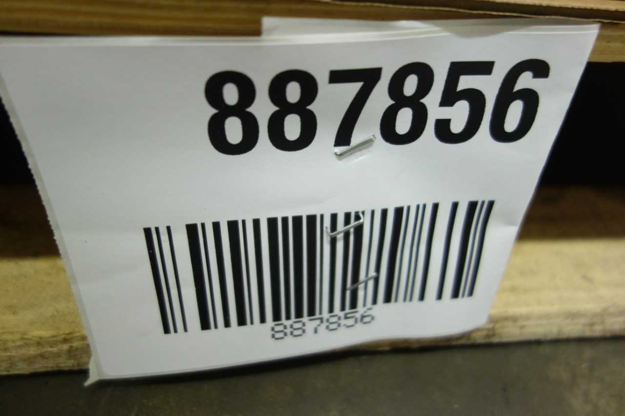 3 PALLETS OF ASSORTED SHOP SUPPLIES - LIGHTING