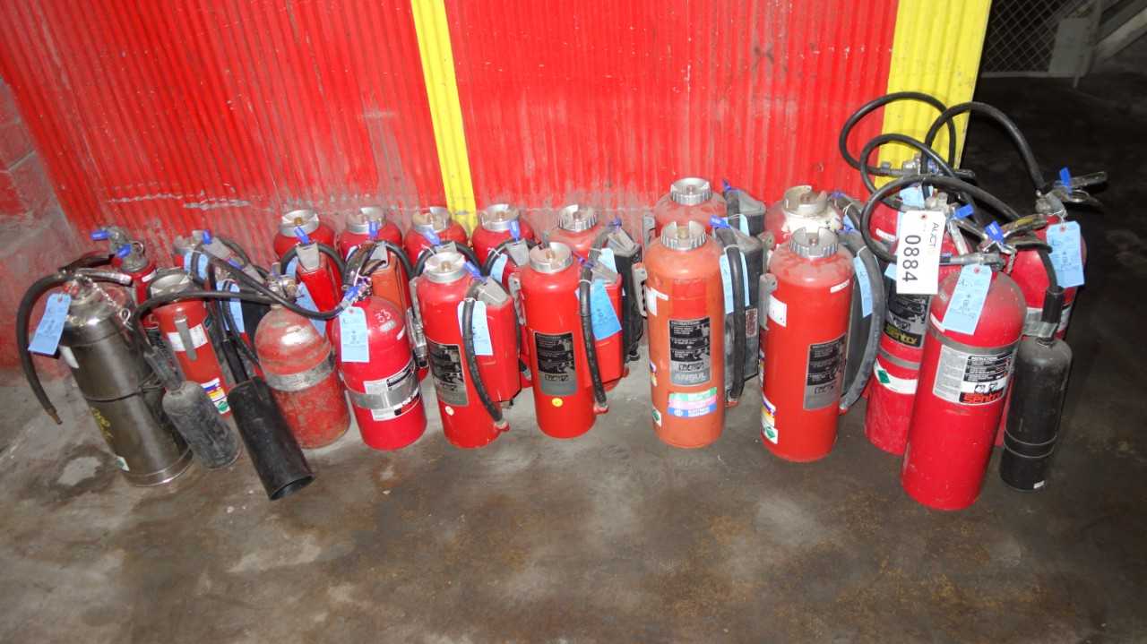 LOT OF 23 FIRE EXTINGUISHERS - MISCELLANEOUS