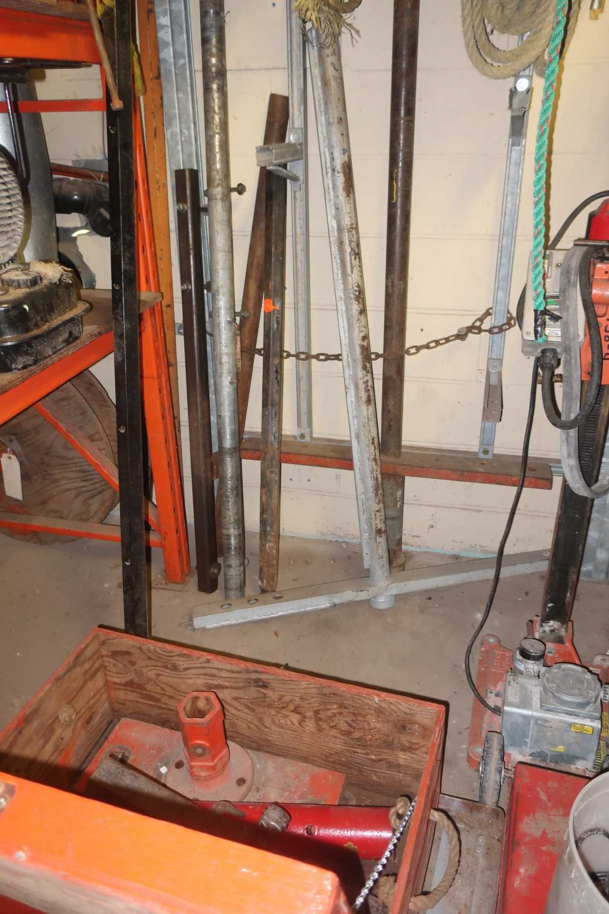 LOT OF ASSORTED AUGERS, PULLERS, ATTACHMENTS (EXCLUDES CAPSTAN WINCH ATTACHMENT) - ELECTRIC POWER TOOLS