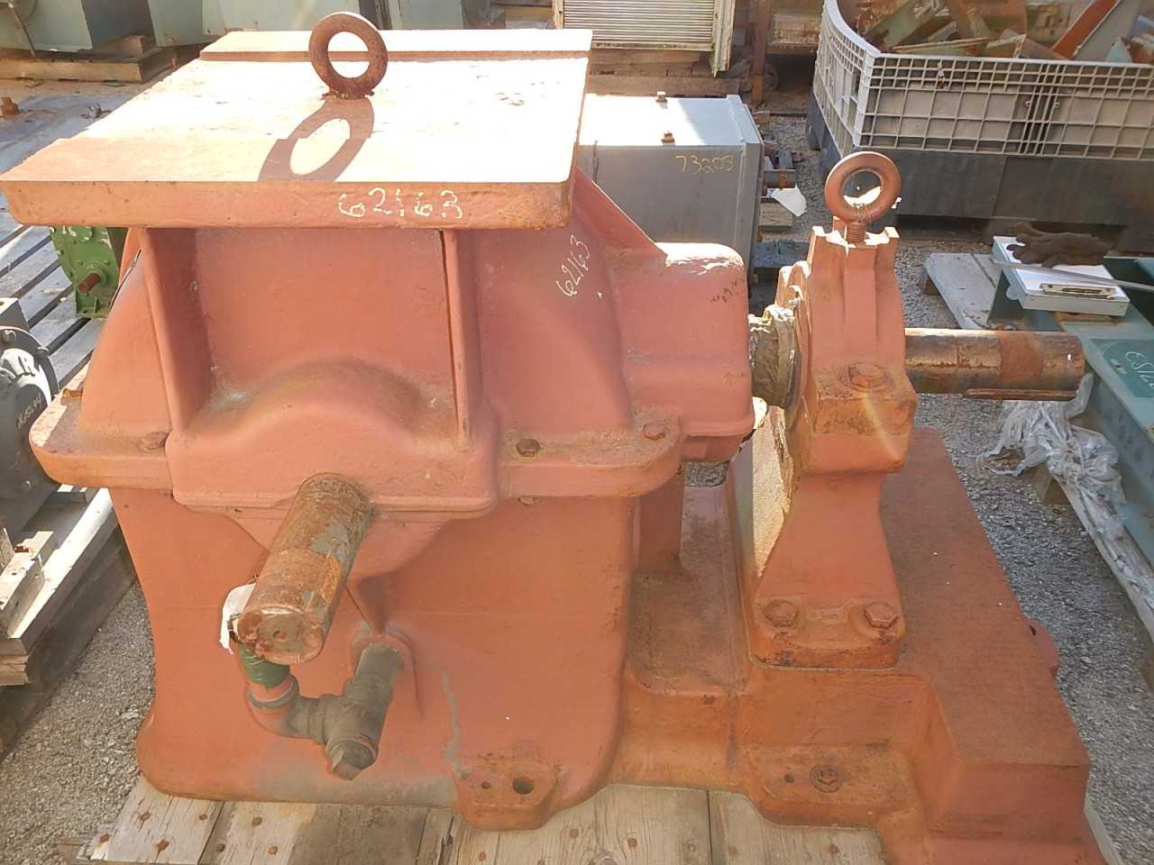 Black Clawson Spiral Bevel Gear Drive - GEAR REDUCERS