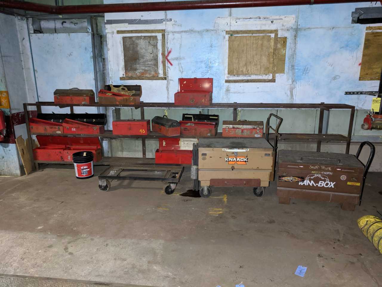 LOT OF 2 JOB BOXES WITH TOOL BOXES AND TOOLS - ELECTRIC POWER TOOLS LOT OF 2 JOB BOXES WITH TOOL BOXES AND TOOLS - ELECTRIC POWER TOOLS