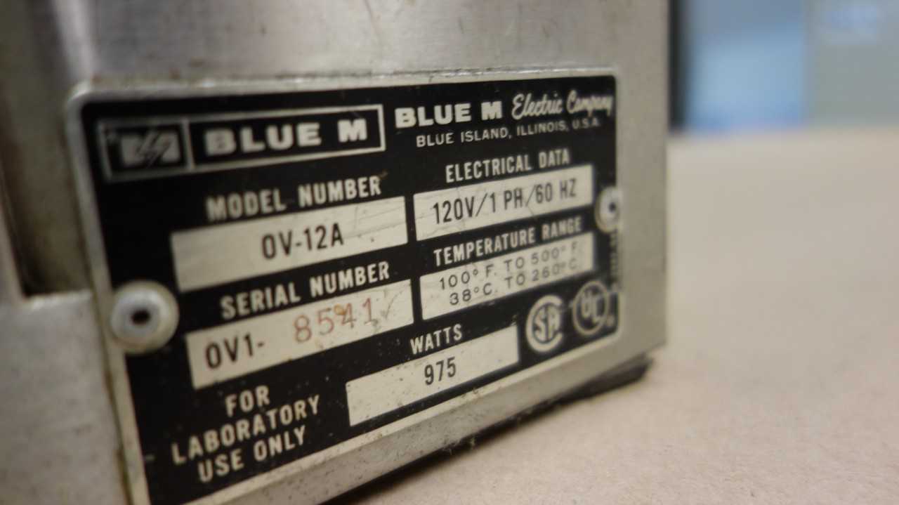 BLUE M OV-12A BENCHTOP LABORATORY OVEN - LAB & SCIENTIFIC