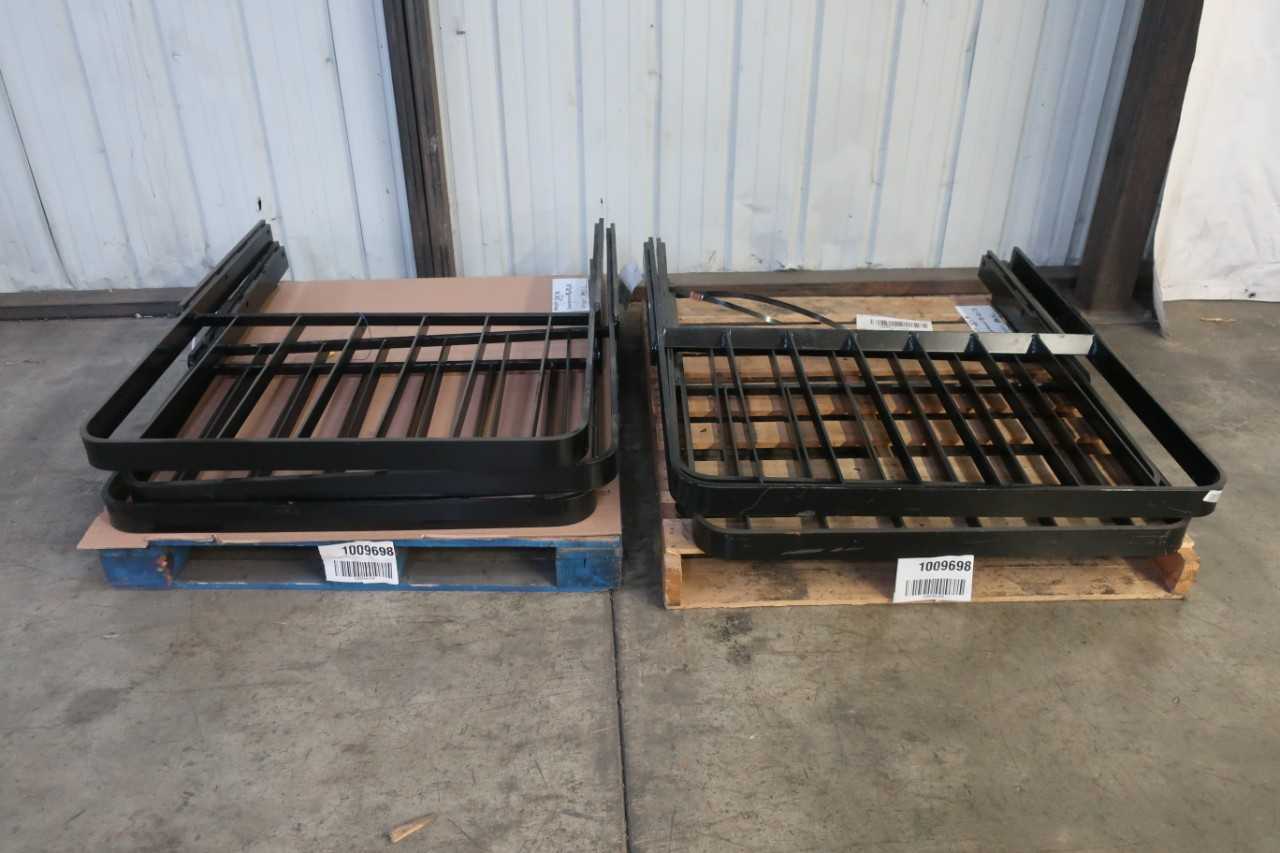LOT OF 6 FORKLIFT MAST BACKREST ASSEMBLIES - FORKLIFTS