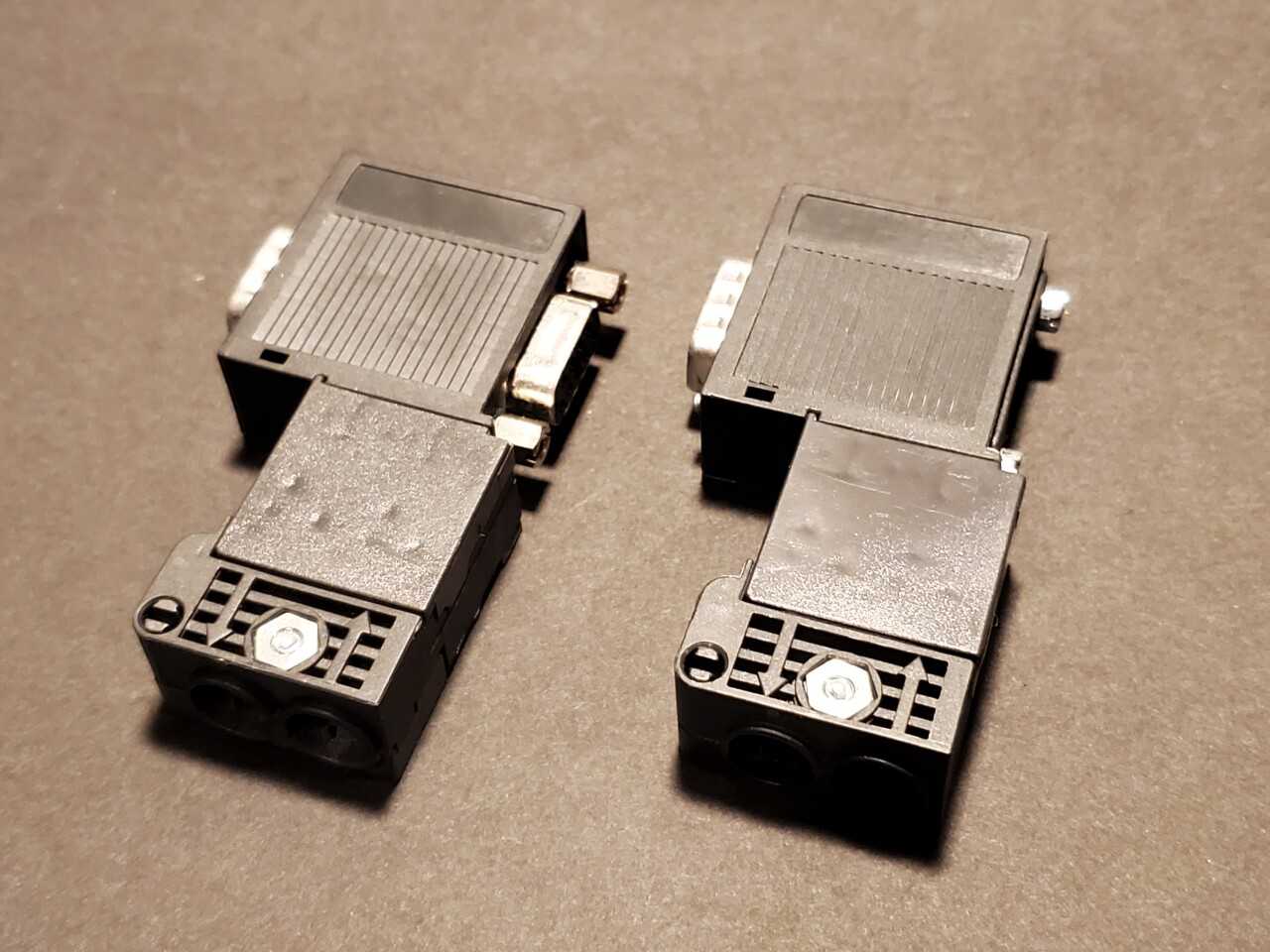 Lot of 2 Siemens ProfiBus Connector - AUTOMATION & CONTROLS