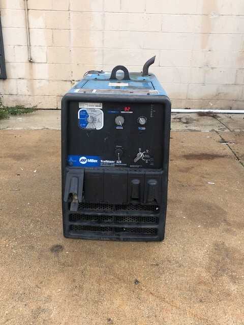 Miller Trailblazer 325 welder (no wheels) - WELDING EQUIPMENT