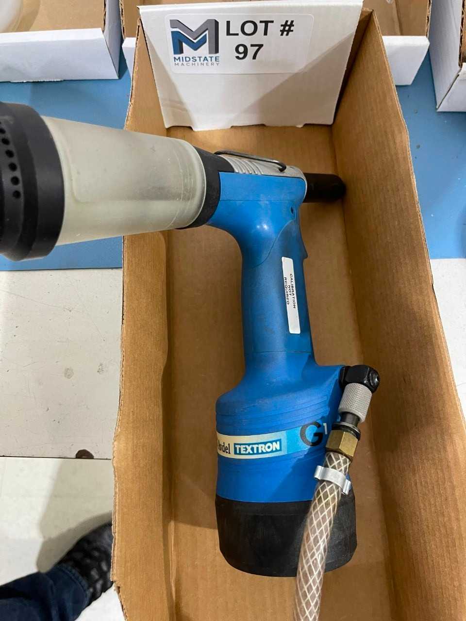 Avdel Textron Numatic Rivet Gun - PNEUMATIC POWER TOOL