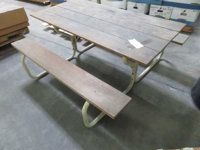 Picnic Table - MISCELLANEOUS