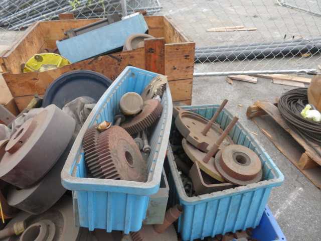 Miscellaneous Items LOT - MISCELLANEOUS