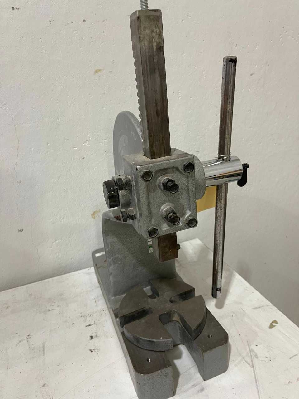 Phase II 2 Ton Arbor Press - MECHANICAL PRESSES