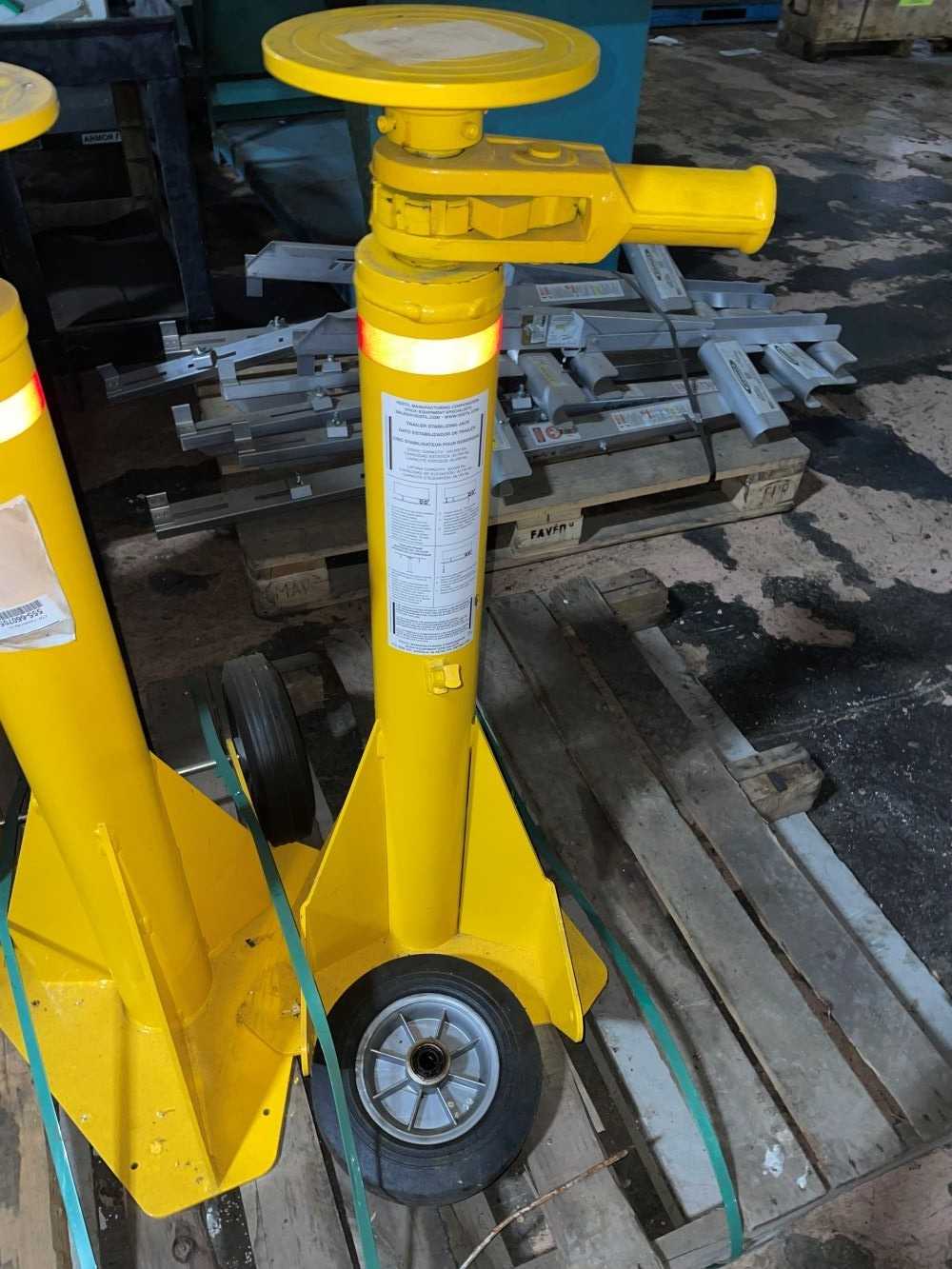 Jacks - MATERIAL HANDLING