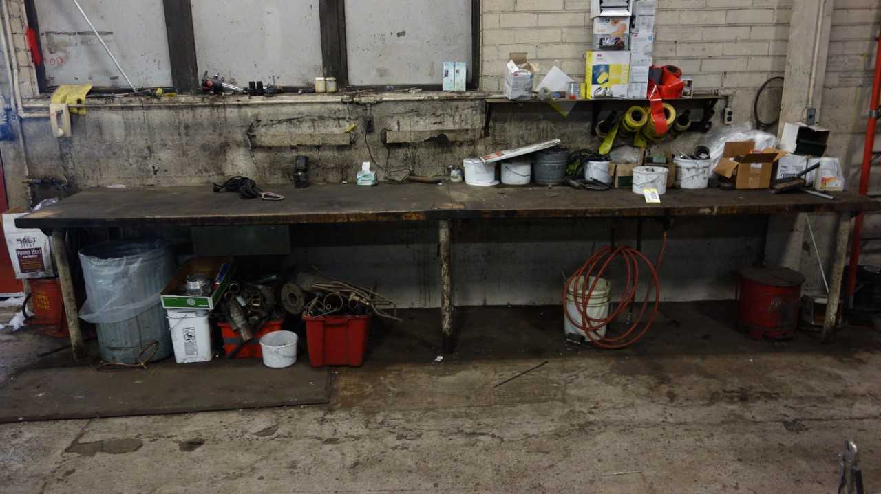 PROFESSIONAL TOOL WORK TABLE W/ CONTENTS - TOOL STORAGE