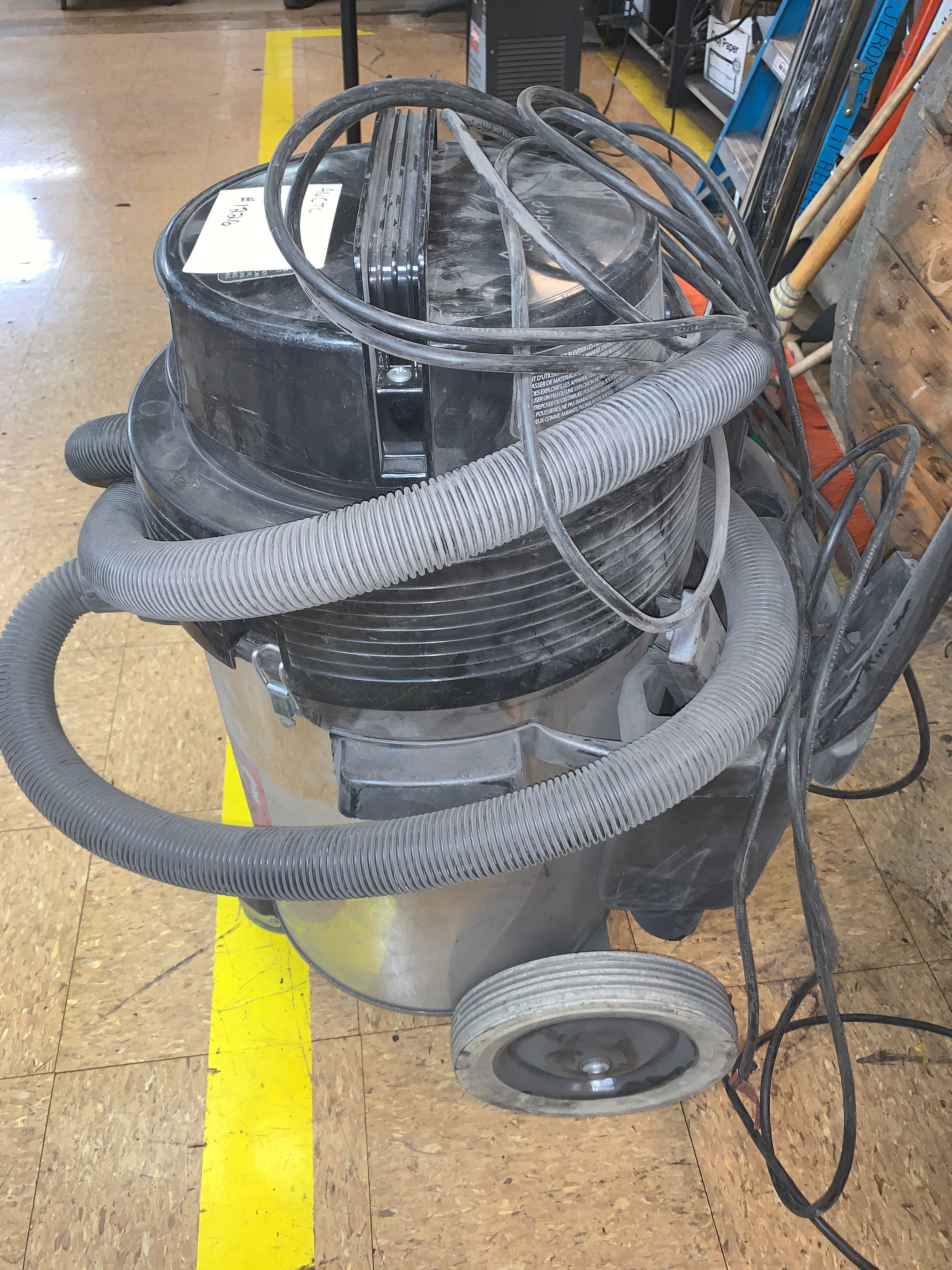 WET DRY VAC - VACUUM PUMP