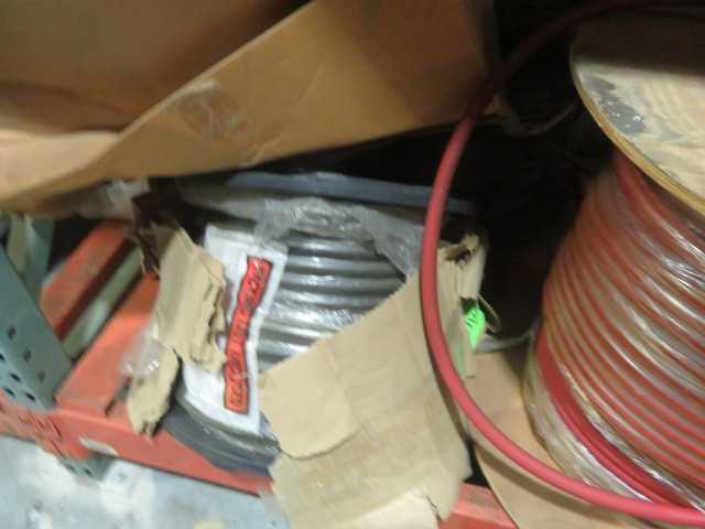 New items, rubber hoses, other items (lot) - MISCELLANEOUS