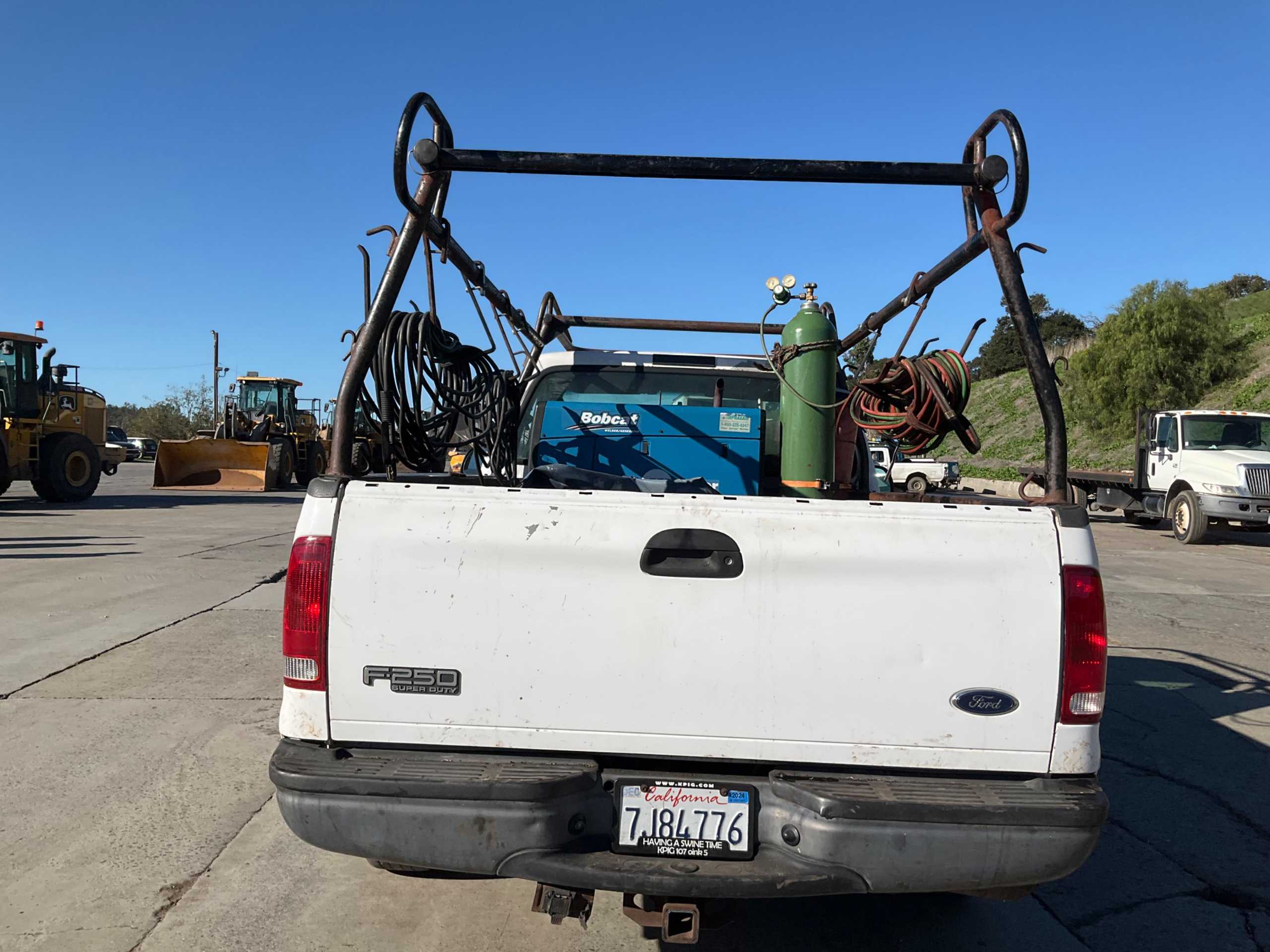 2003 FORD F-250 PICKUP TRUCK