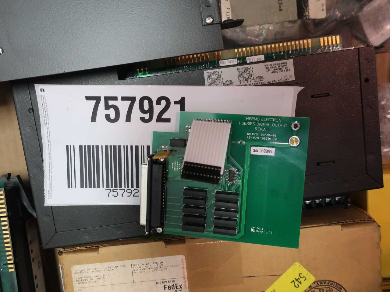 2 PALLETS OF ASSORTED ELECTRICAL AUTOMATION AND CONTROLS - ELECTRICAL COMPONENTS