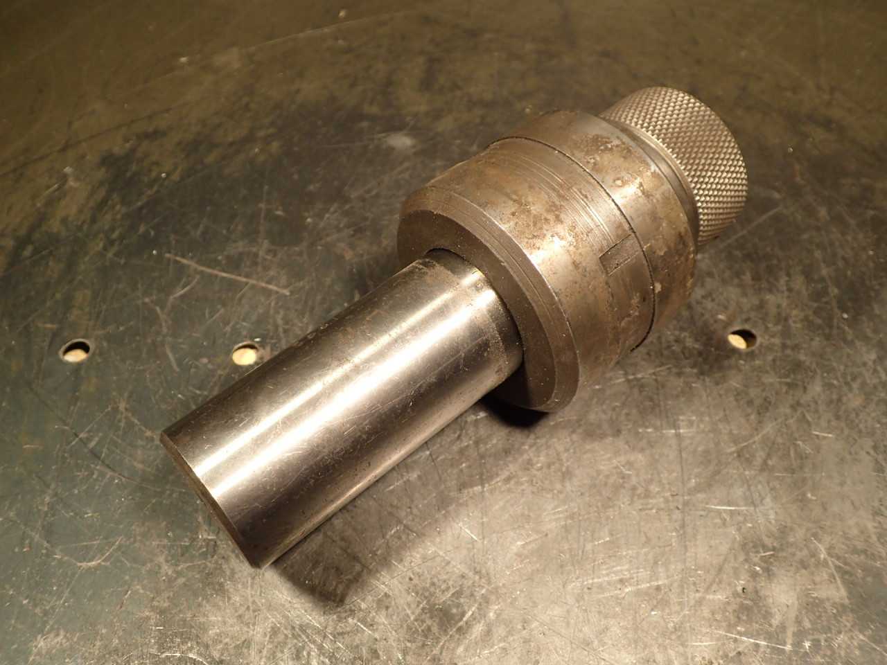 Bardons & Oliver 316 Releasing Tap Chuck: 1-1/2" Straight Shank - HOLEMAKING TOOLS