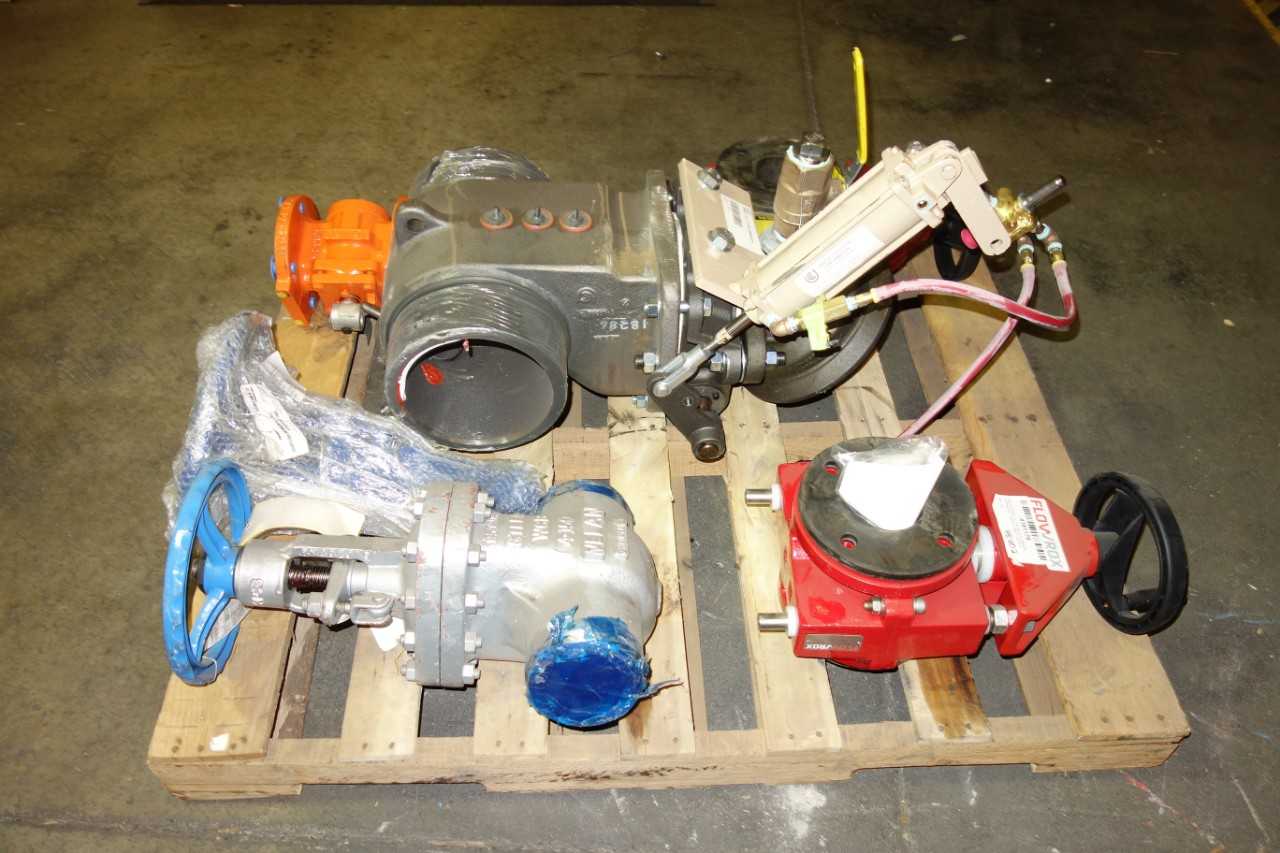 LOT OF 7 ASSORTED VALVES XOMOX VELAN FLOWROX YARWAY - VALVES