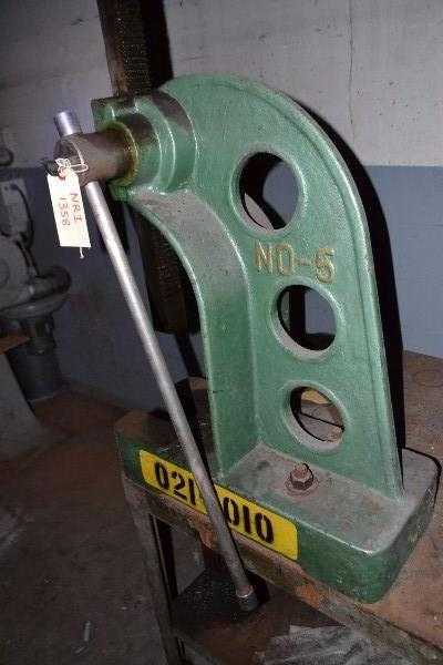 TABLE WITH PRESS - MISCELLANEOUS
