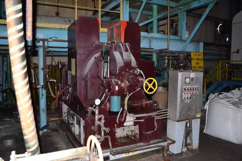 SPROUT WALDRON 36-1B REFINER W/ RELIANCE 500HP 2300V 1182RPM MOTOR - MISCELLANEOUS