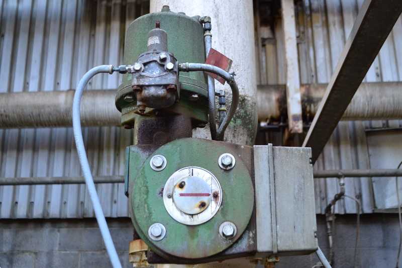 FISHER E-DISC BUTTERFLY CONTROL VALVE STAINLESS 10 - MISCELLANEOUS