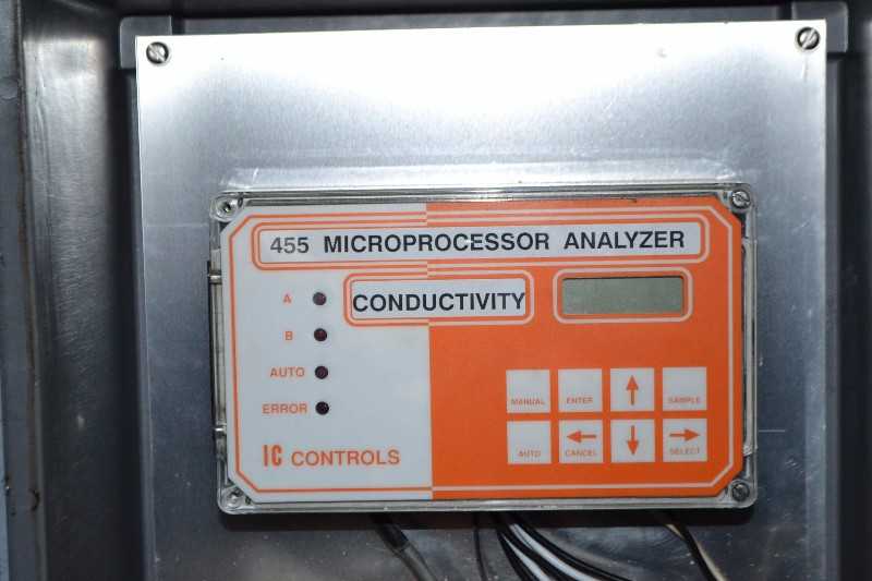 IC CONTROLS 455 MICROPROCESSOR CONDUCTIVITY ANALYZER - MISCELLANEOUS