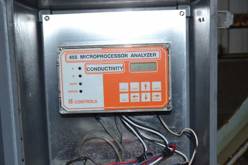 IC CONTROLS 455 MICROPROCESSOR CONDUCTIVITY ANALYZER - MISCELLANEOUS