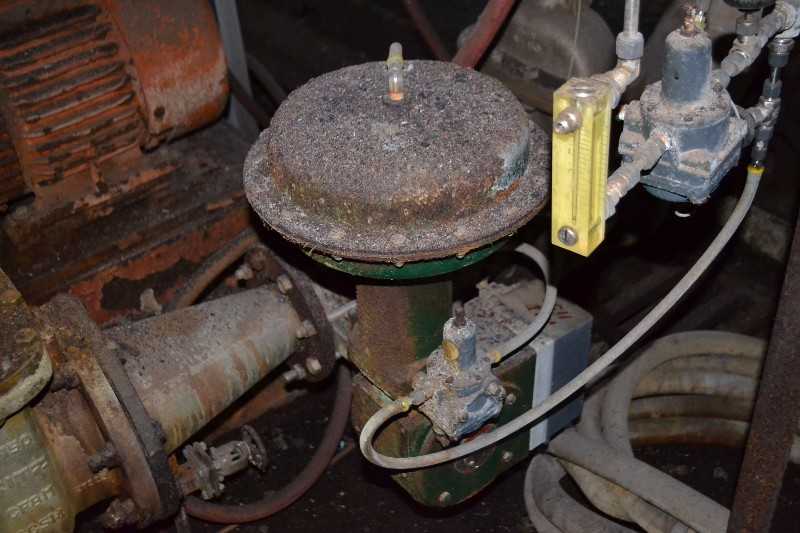 FISHER E-DISC STAINLESS BUTTERFLY CONTROL VALVE 6IN CL150 1051 ACTUATOR 3600 POSITIONER - MISCELLANEOUS