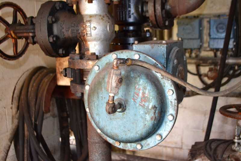 FISHER E-DISC STEEL BUTTERFLY CONTROL VALVE 3IN CL600 1051 ACTUATOR - MISCELLANEOUS
