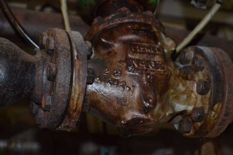 FISHER E-BODY STAINLESS CONTROL VALVE 2 - MISCELLANEOUS