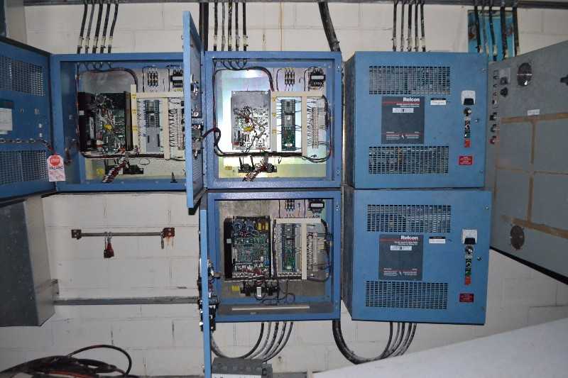 5X RECLON L15050A 5HP INPUT:575V-AC OUTPUT:0-575V-AC 3PH INPUT:7.4A OUTPUT:6.1A VARIABLE SPEED AC MOTOR DRIVES  - MISCELLANEOUS