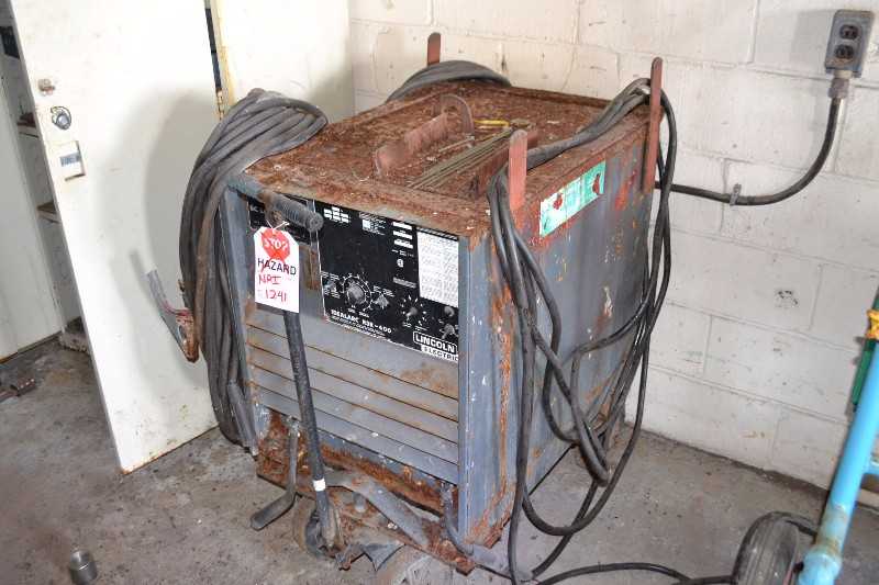 LINCOLN ELECTRIC IDEALARC R3R-400 400A AMP DC ARC WELDER - MISCELLANEOUS