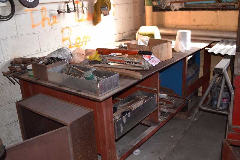 CONTENTS OF TABLE - WRENCHES, CLAMPS, HYDRAULIC HAND PUMP W/ MILLER SRH-444 WELDER - MISCELLANEOUS