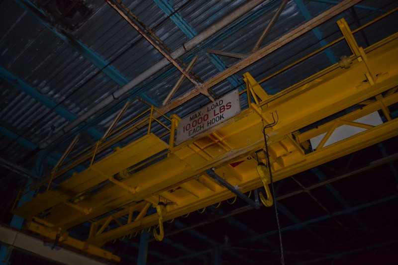 PROVINCIAL ENGINEERING 10,000LB MAX LOAD CRANE - MISCELLANEOUS