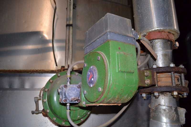FISHER E-DISC BUTTERFLY CONTROL VALVE STAINLESS 4IN CL300 1051 ACTUATOR 3600 POSITIONER - MISCELLANEOUS