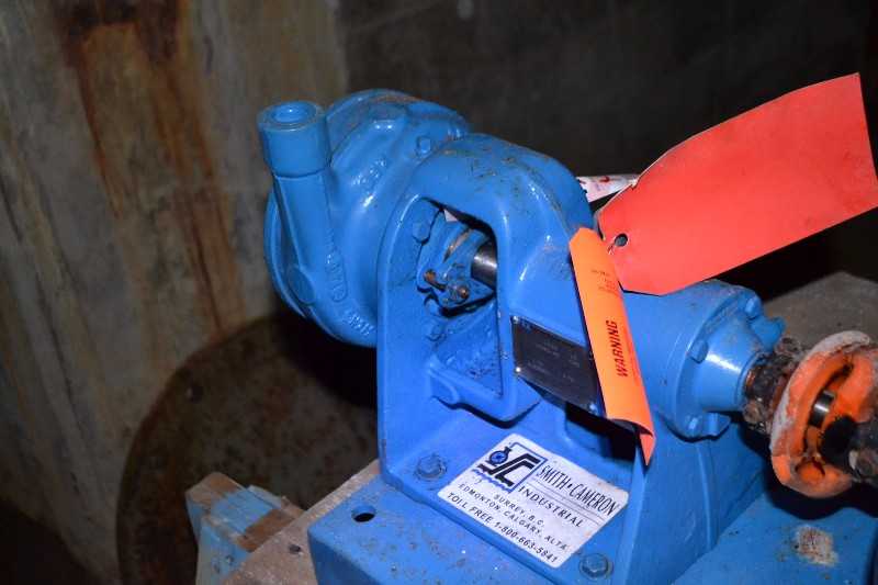 INGERSOL RAND 3/4CNG-42 STAINLESS CENTRIFUGAL PUMP W/ BALDOR MOTOR - MISCELLANEOUS