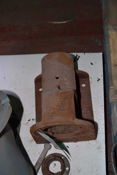 INGERSOLL-DRESSER PUMP CASE + PUMP SHAFT - MISCELLANEOUS