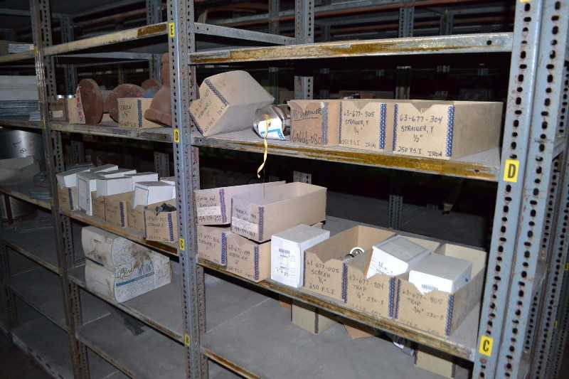 CONTENTS OF SHELVE - 2-1/2 - MISCELLANEOUS